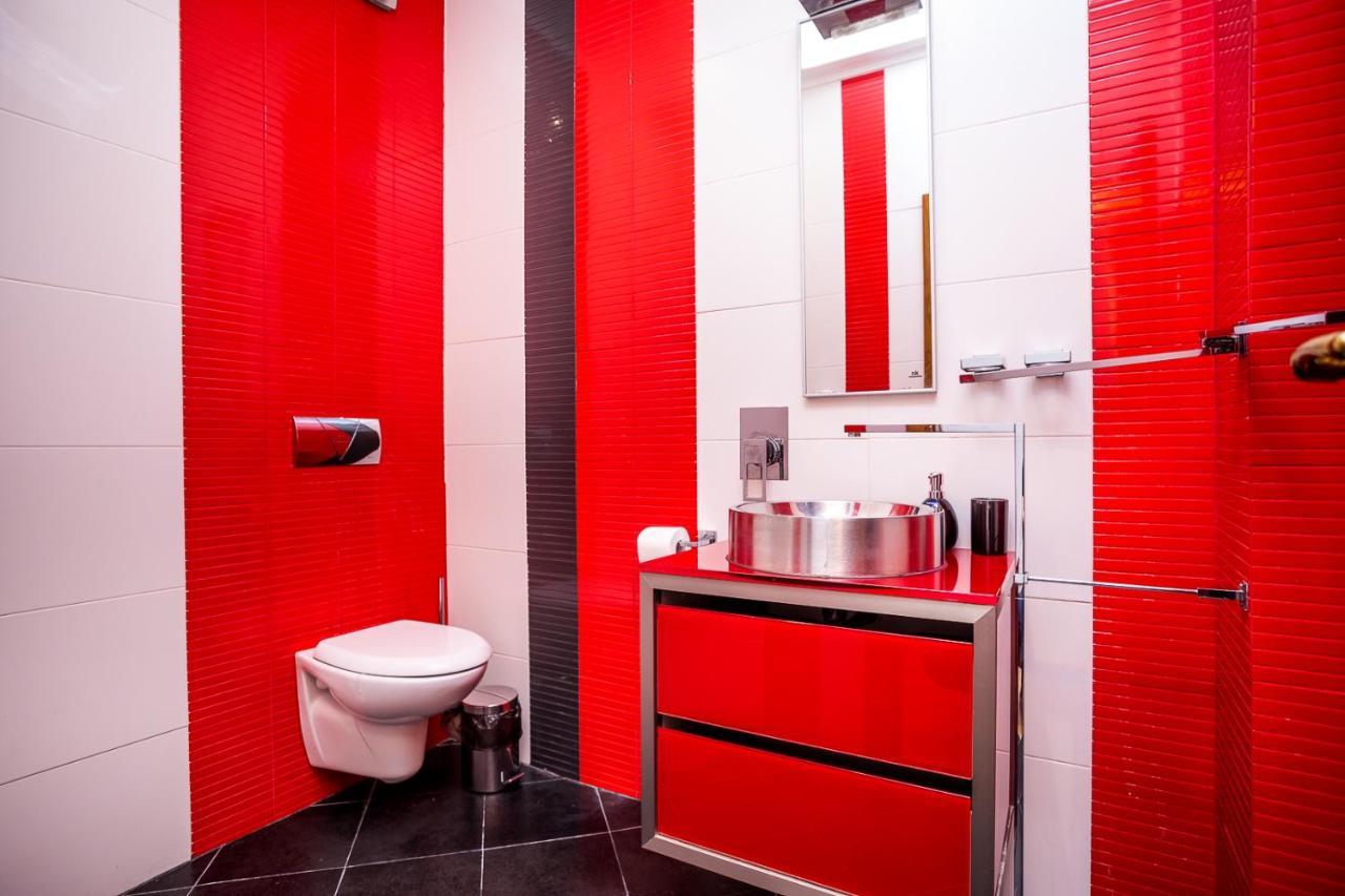 Old City Square Apartment Lovetch Extérieur photo